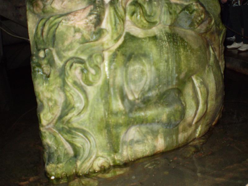 istanbul 036.JPG - The Medusa Head resting in water, in the Basilica Cistern